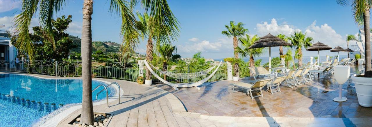 بارغيليا Residence Porto Ulisse المظهر الخارجي الصورة